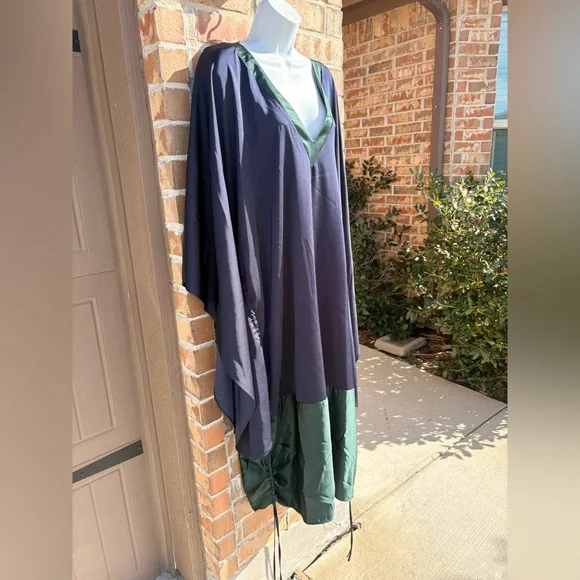 Faari Elegant Navy and Green V-Neck Kaftan Dress Large - Picture 4 of 7